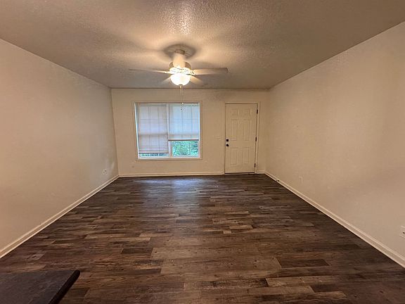 5th image of 1314 Poplar St