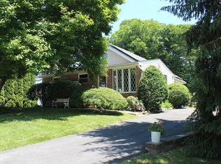 219 Tuscany Rd, Aston, PA 19014