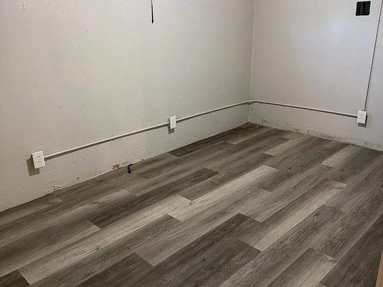 10650 Dunkeld Cir — Photo 12