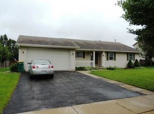 5911 Castlewood Trl, McHenry, IL 60050