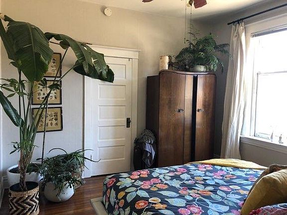 5th image of 1680 Steele St APT 4C