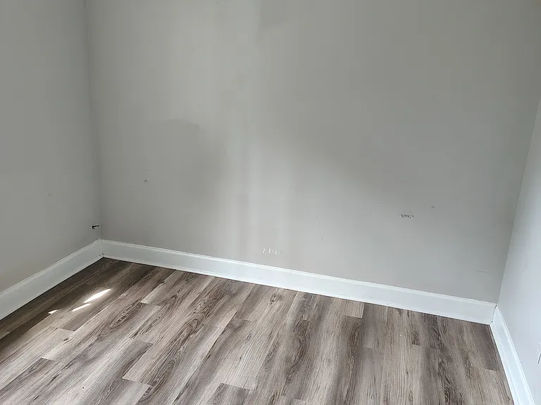 1604 Sherrod Ave — Photo 8
