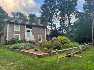 310 Lake Elizabeth Dr, Centerville, MA 02632