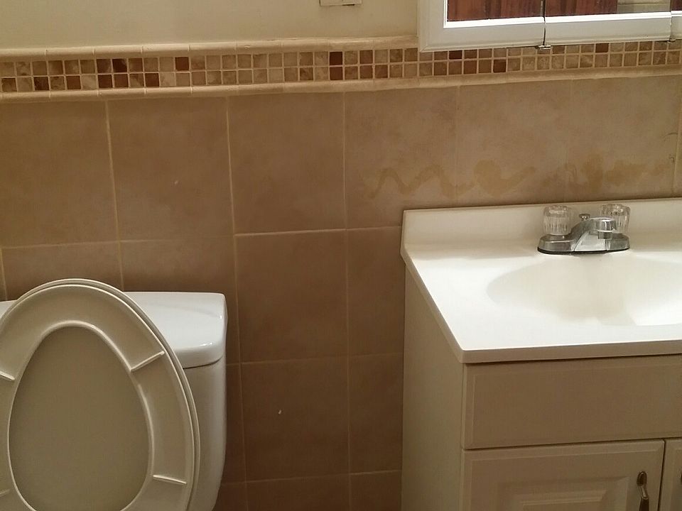 2nd image of 2366 National Dr