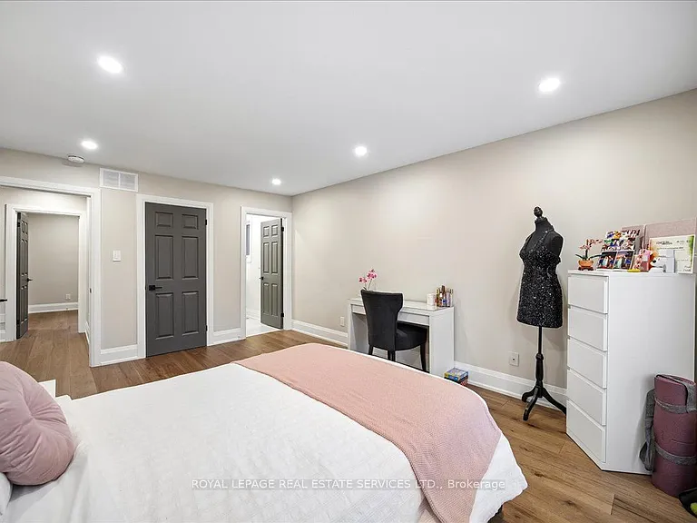 4023 Powderhorn Ct — Photo 35