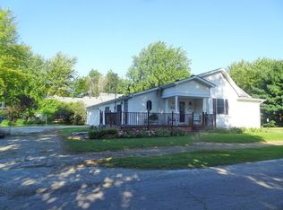 365 N 6th St, Middletown, IN 47356