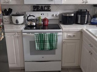 655 W 68th St APT 4, Hialeah, FL 33014