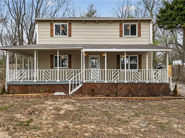 8324 Pershing Rd, Raytown, MO 64138