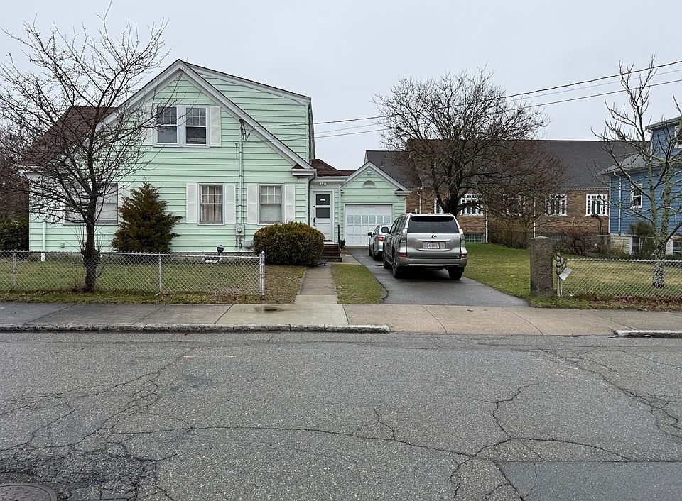2nd image of 2048 Acushnet Ave