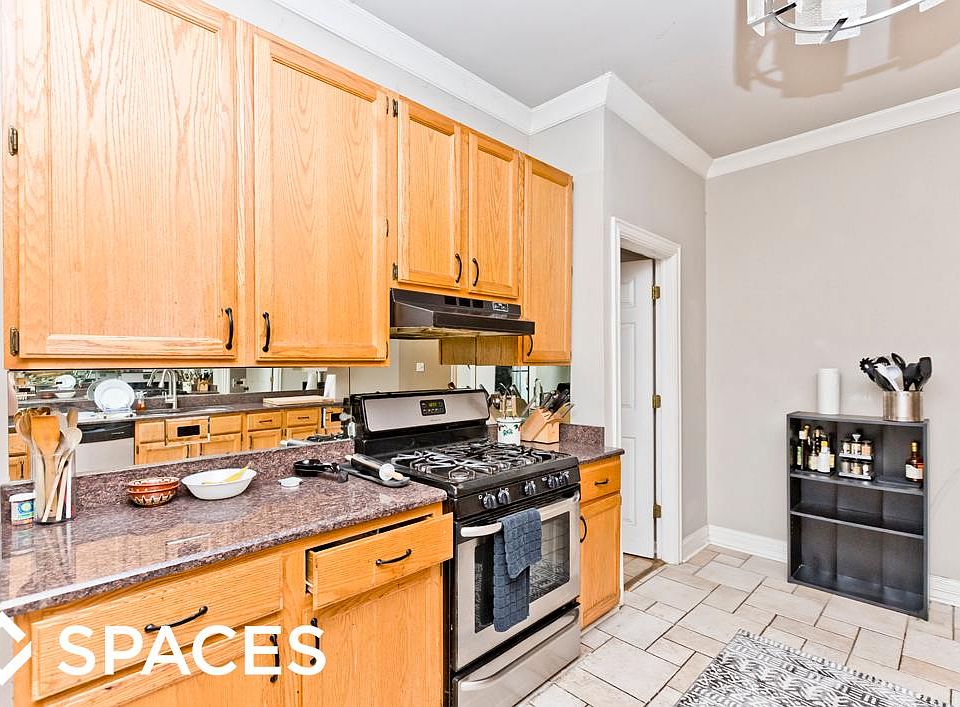 1st image of 1720 N Ashland Ave #1F