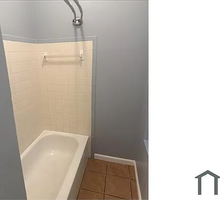 1518 Salisbury St — Photo 10