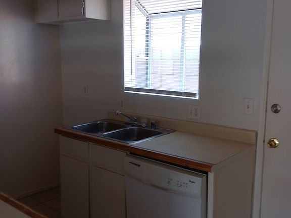 4th image of 13548 Caliente Dr #1B-1BA-500SQFT
