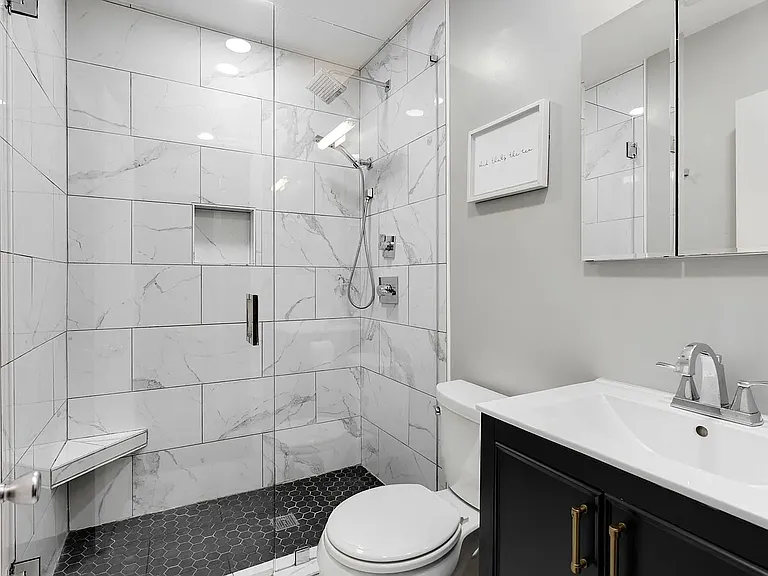 2809 Surrey Rd — Photo 12