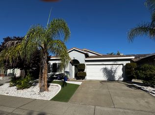 6602 Escallonia Way, Rocklin, CA 95765