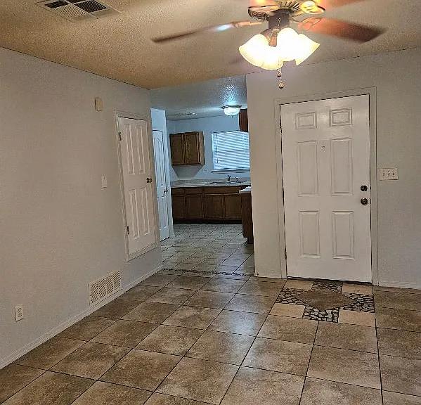 2301 Tierra Sol Rd — Photo 11