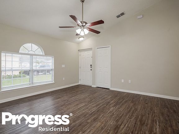 5th image of 3419 Talisman Dr