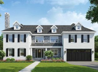 110 John St, Garden City, NY 11530
