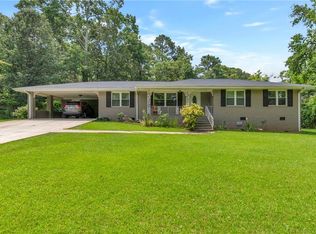 4854 Rosewood Dr SW, Lilburn, GA 30047