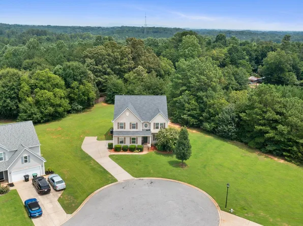 205 Lily Ct, Easley, SC 29642