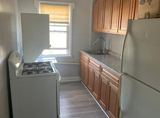 206 Southerly Rd, Baltimore, MD 21225