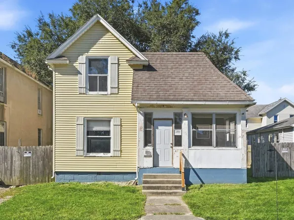 208 S Franklin St, Garrett, IN 46738