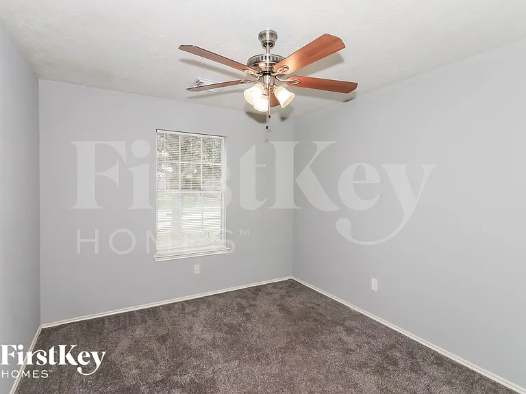 20735 Dewberry Creek Ln — Photo 15