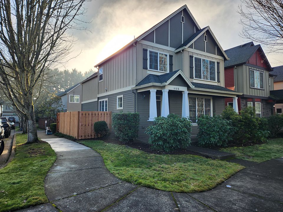 1st image of 1186 SE Westerland St