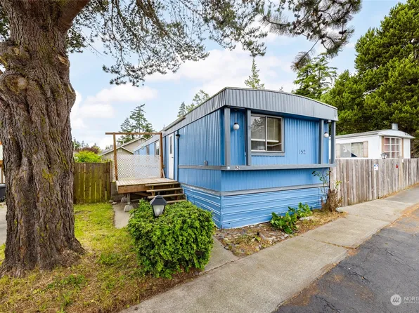 700 NW Crosby #152, Oak Harbor, WA 98277