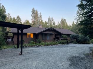 300 Carter Dr, Grants Pass, OR 97526