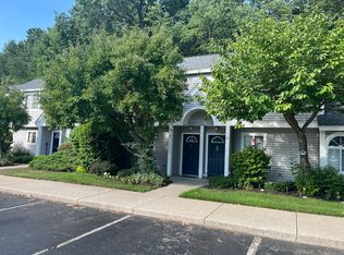 2 S Division Ave APT 17, Holland, MI 49424
