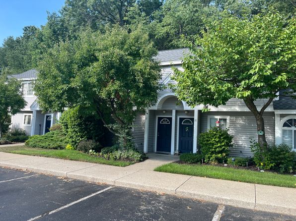 2 S Division Ave APT 17