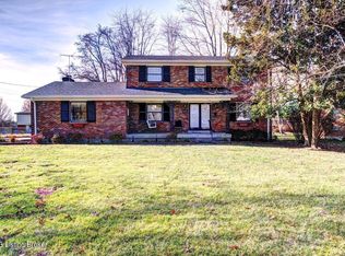 1925 Hurstbourne Cir, Hurstbourne Acres, KY 40220