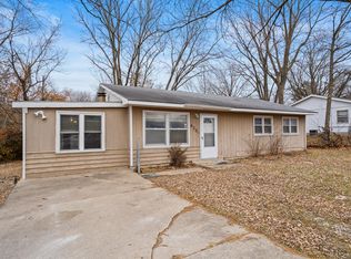 6201 E Sharon Ln, Columbia, MO 65202