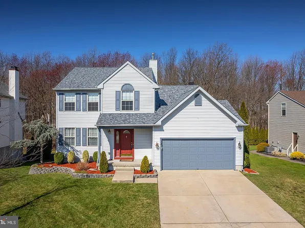 30 Springcress Dr, Delran, NJ 08075