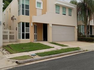 50 Cuarzo, Bayamon, PR 00961