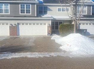 9219 Overlook Ln, Monticello, MN 55362