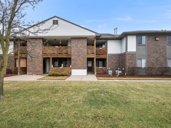 34648 Mercer Ln, Fraser, MI 48026