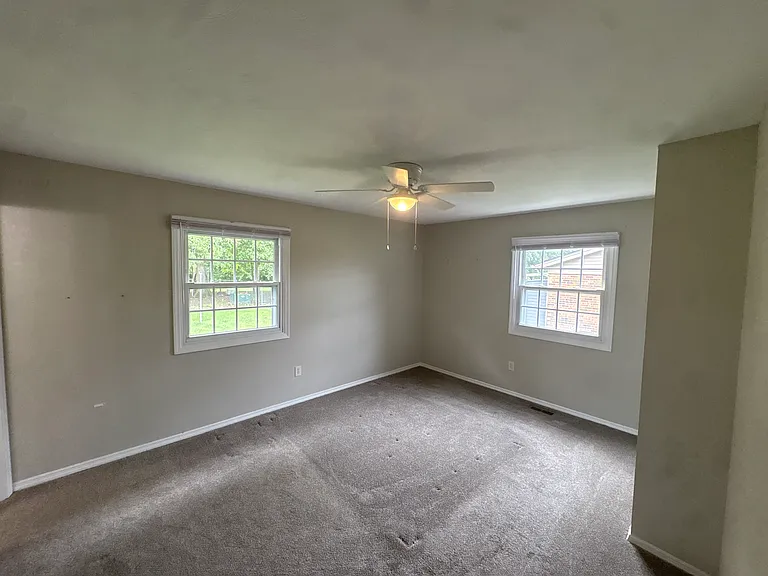 314 Scenic Ct — Photo 10