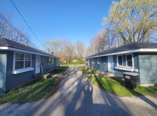 821/825 S Ferguson Ave, Springfield, MO 65806