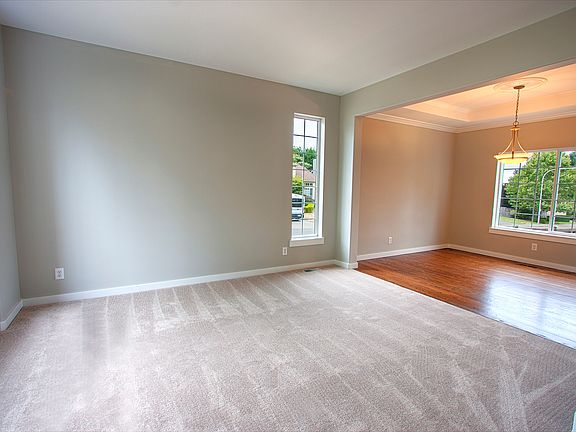5th image of 5302 Nathan Ave SE