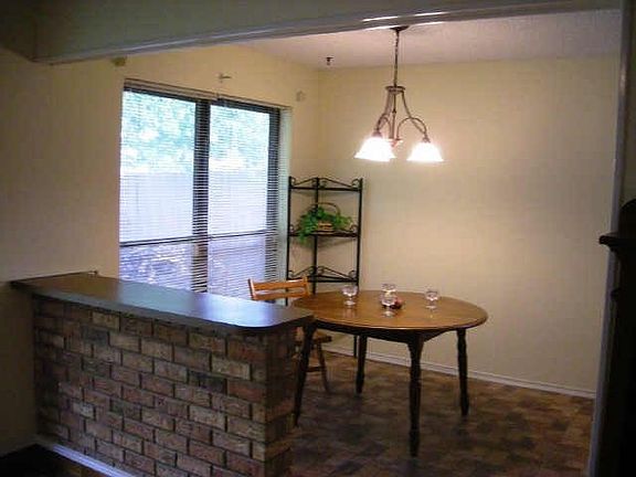 5th image of 509 Allencrest Dr