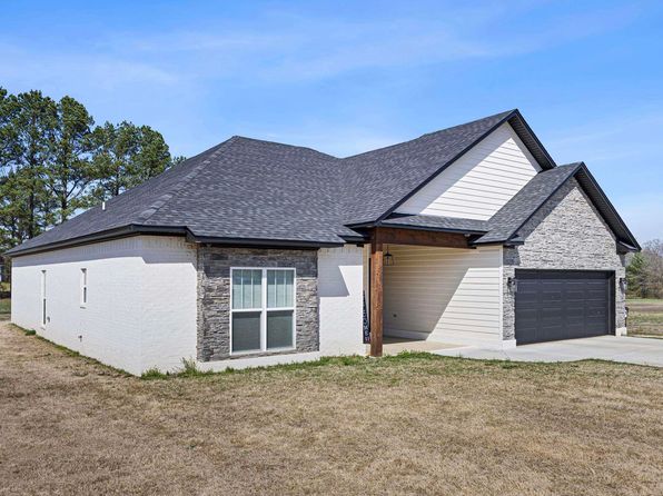 11 Gary Ln, Plumerville, AR 72127