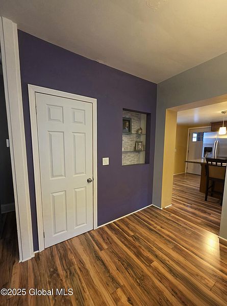 4th image of 1503 4th Avenue