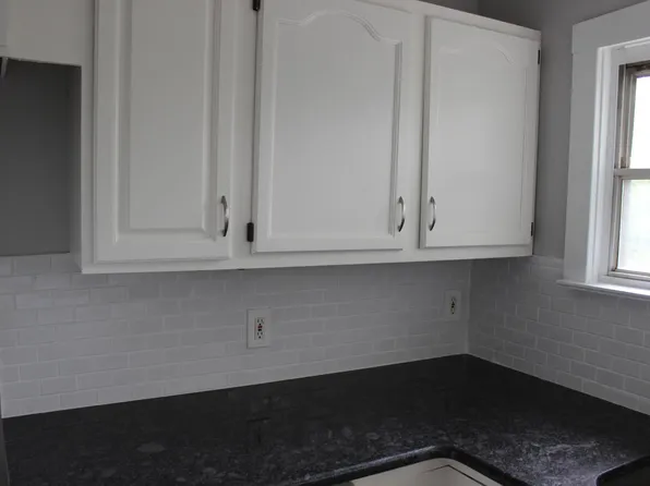 111 Rose Ave, Bellmawr, NJ 08031