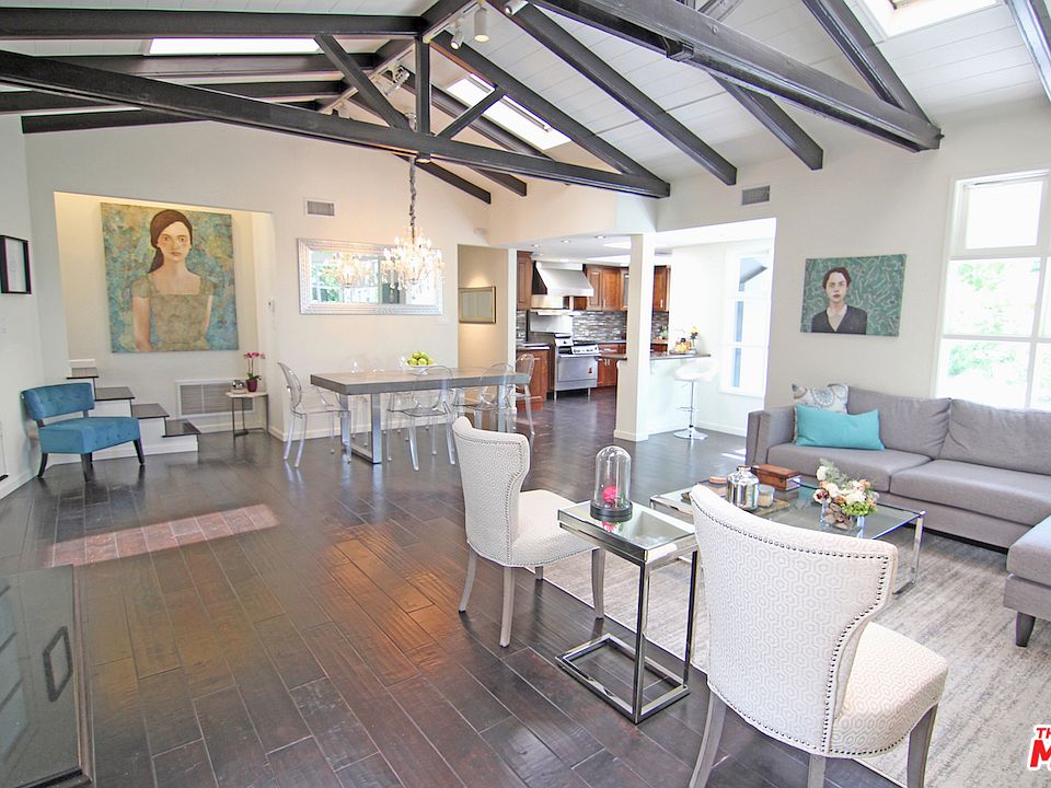 living Rm