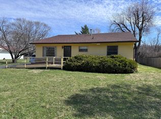 839 S Paddock Rd, Greenwood, IN 46143