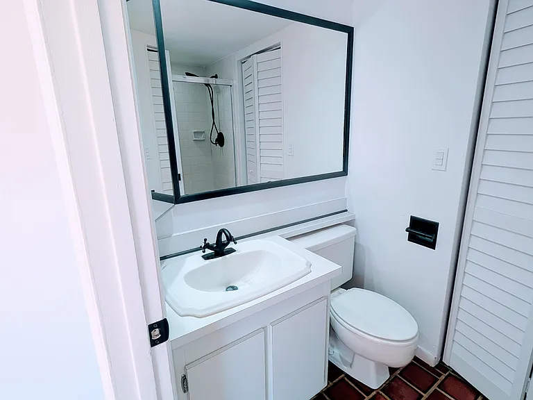 1713 Park Meadows Dr #4 — Photo 8