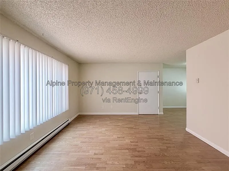 5625 SE Gladstone St — Photo 1