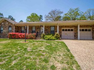 2208 Breckenridge Dr, Little Rock, AR 72227
