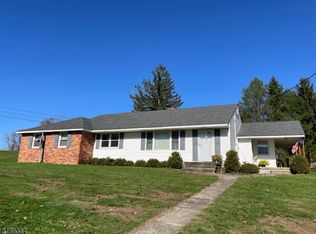 31 W High St, Andover, NJ 07821